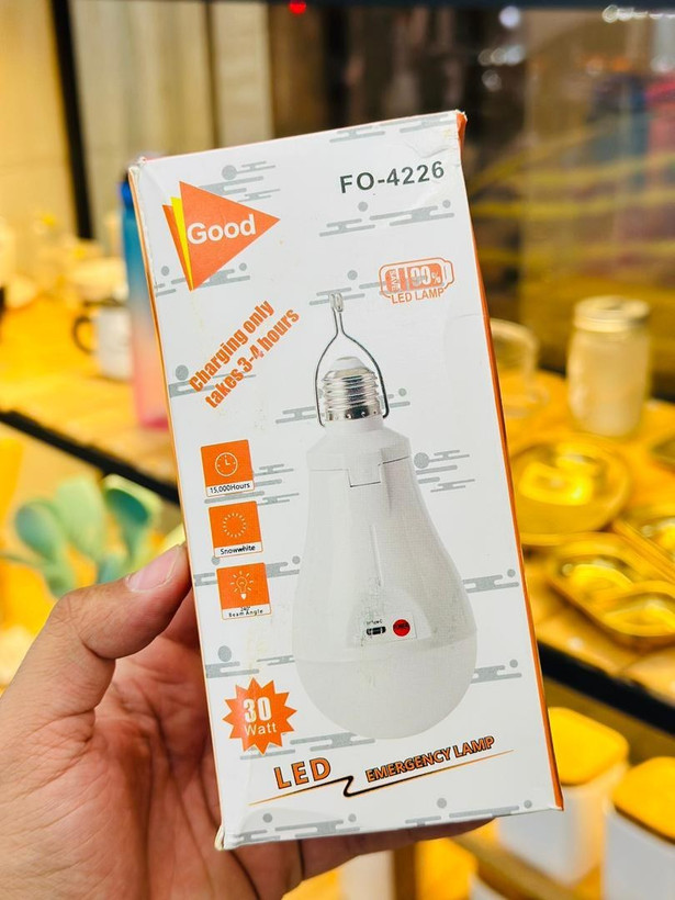 لامپ شارژی اضطراری ۳۰ وات LED با پورت Type-C | نور سفید 6500K
