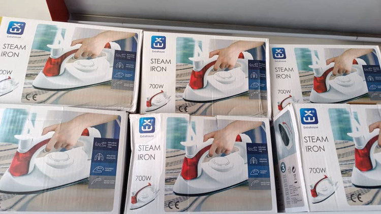 اتوی بخار مسافرتی مدل steam iron